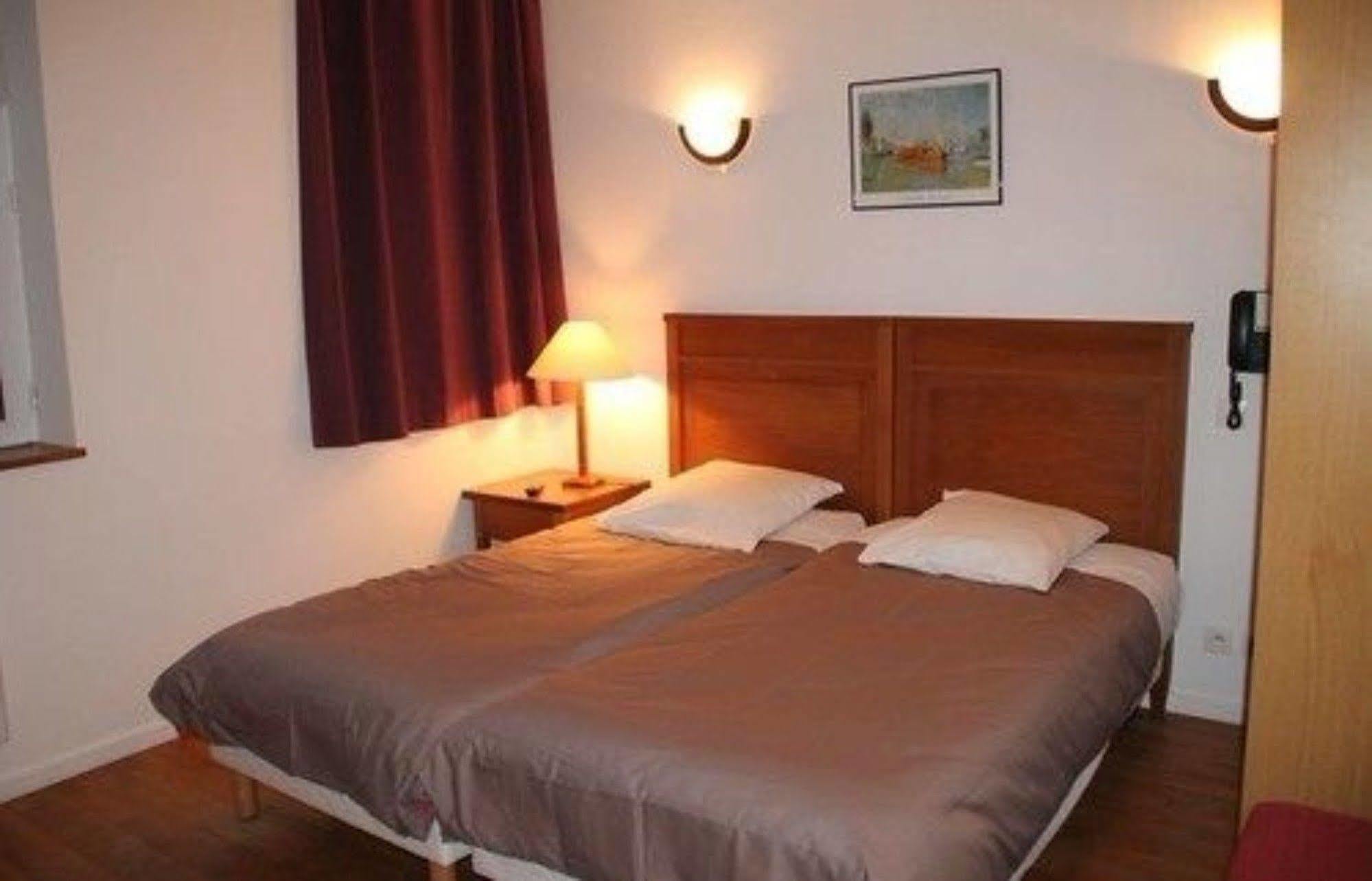 Hotel De L Image Illiers-Combray Eksteriør billede